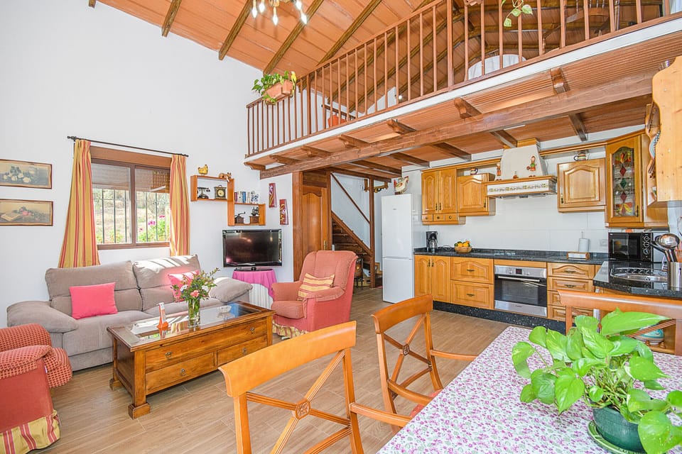 Enjoy the living room of this house near El Caminito del Rey