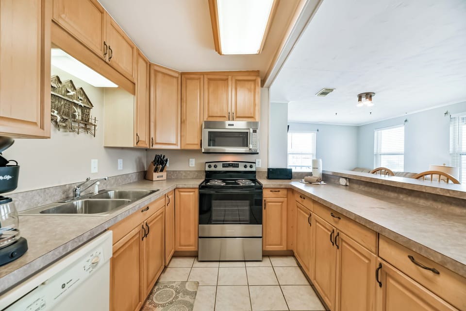 FULL SIZE APPLIANCES