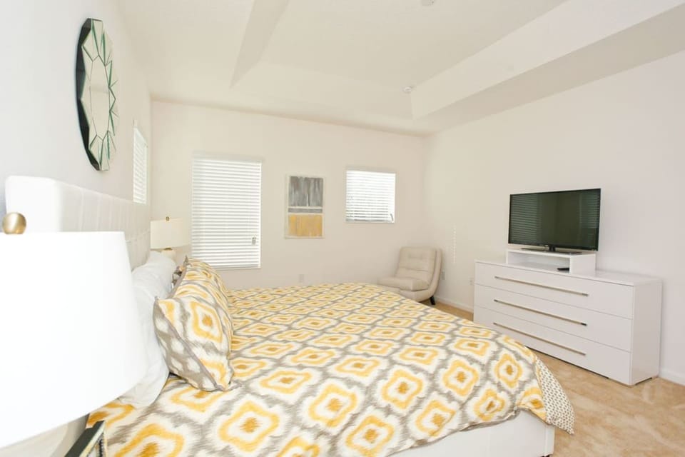 All Suite 5Bed/Baths -No Carpets-New Pics coming soon- Near Disney~ House in Kissimmee
