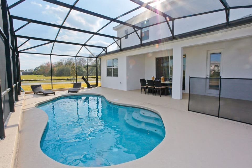 Private Pool