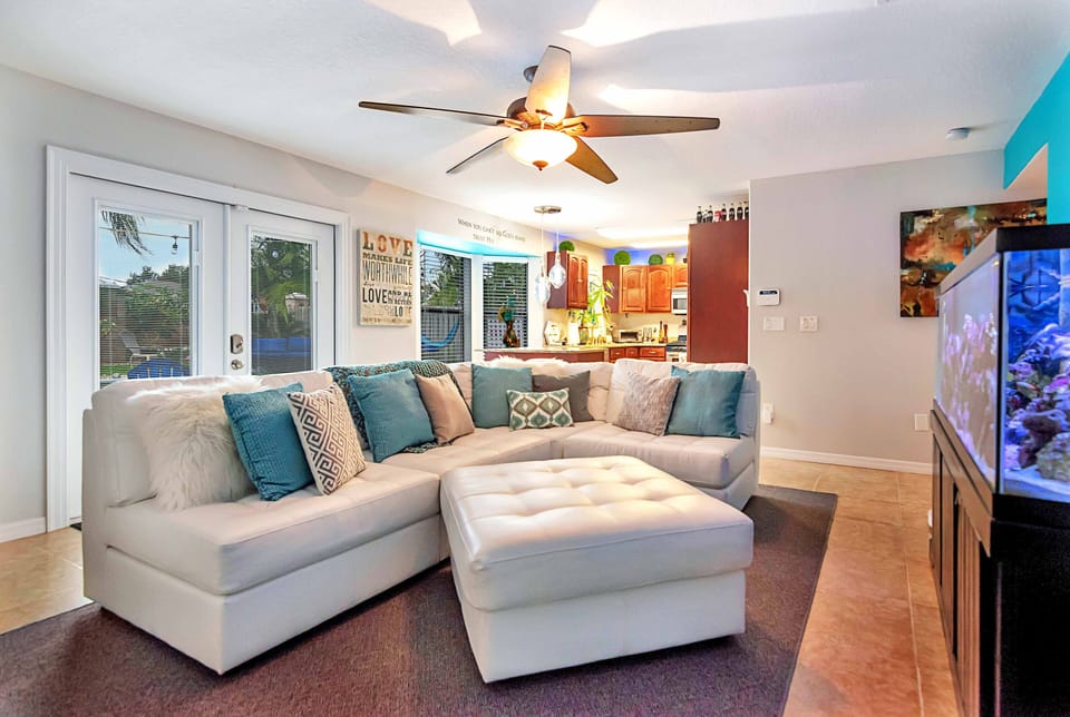 Furniture, Ceiling Fan, Couch, Indoors, Living Room