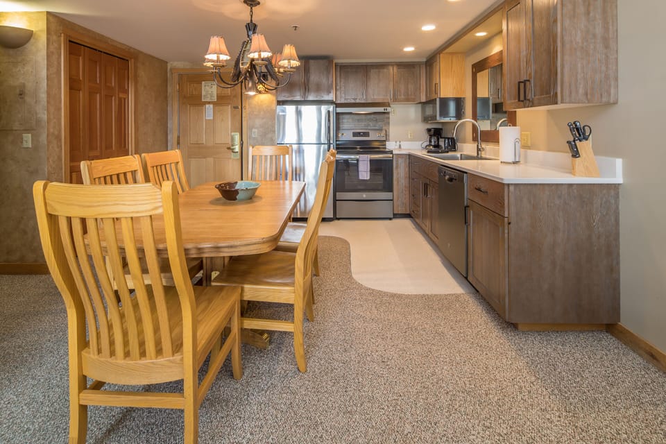 Serve up a delicious meal | Main Level