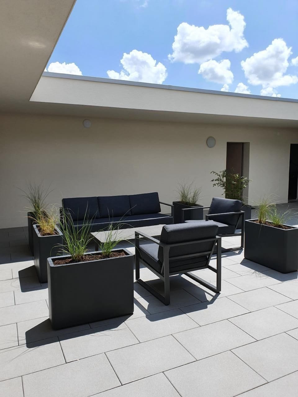 Lounge in the atrium