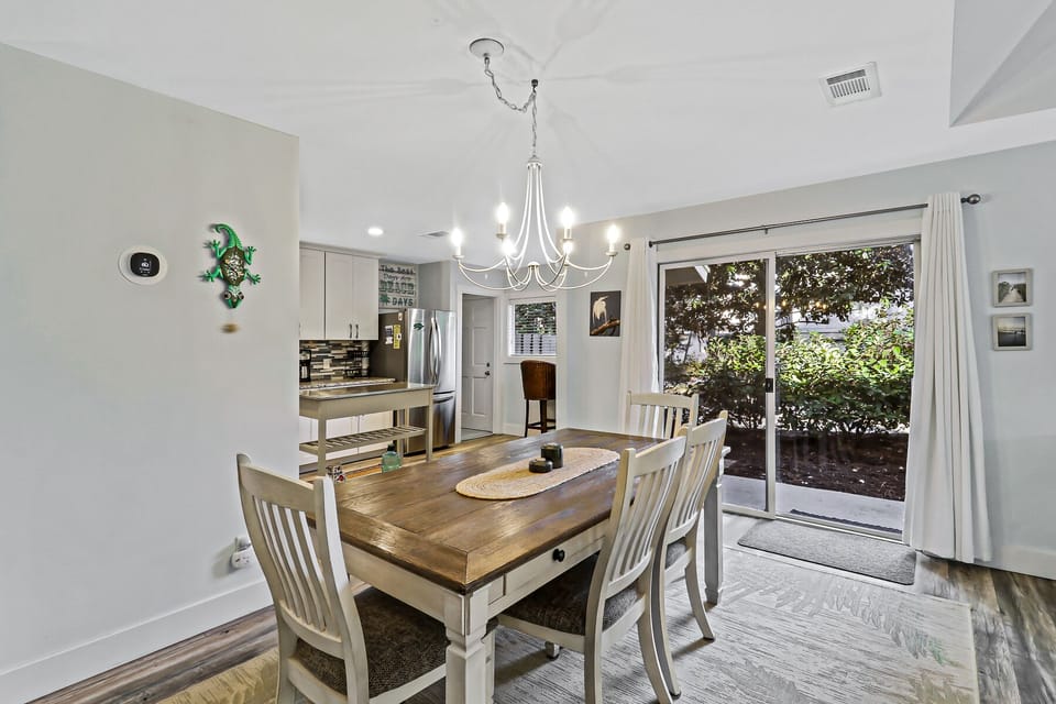 Dining Table | 6 Indigo Lane - Dining Table | 6 Indigo Lane