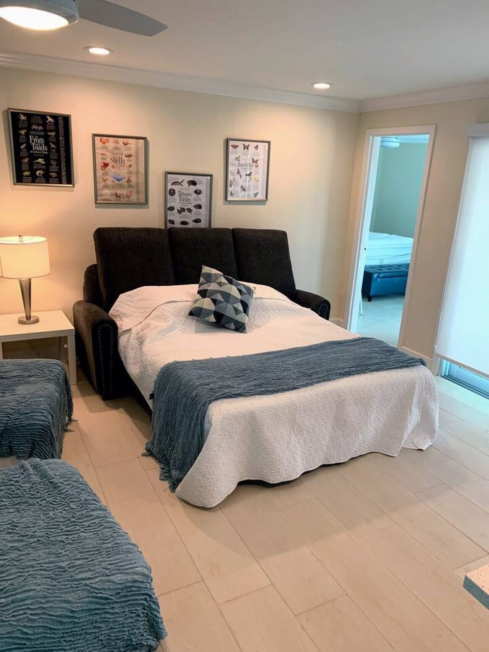 Pull out Queen Sofa in the 2nd living room, can easily share the bathroom with the Bedroom #2, that bathroom has a mini hallway between the bedroom and the bathroom