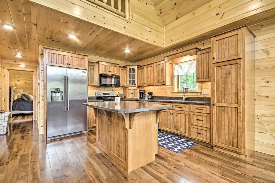 Kitchen | Fully Equipped