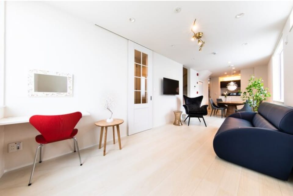 [Room C] Nice living room