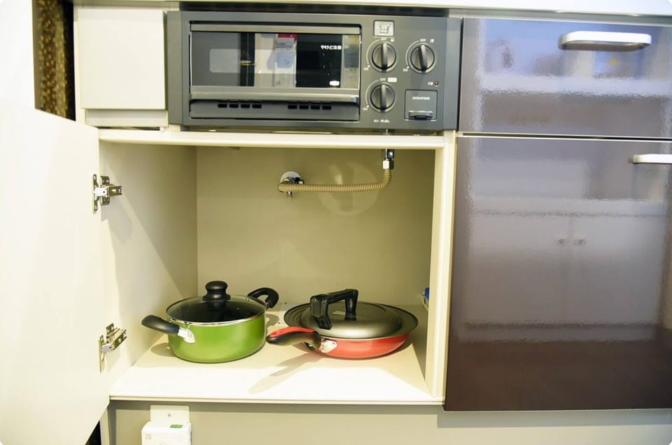 Pots and pans