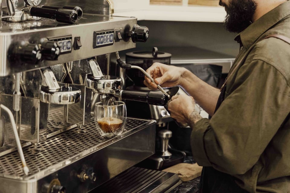 Our barista coffee machine supplied to you with Hyper Hyper coffee beans