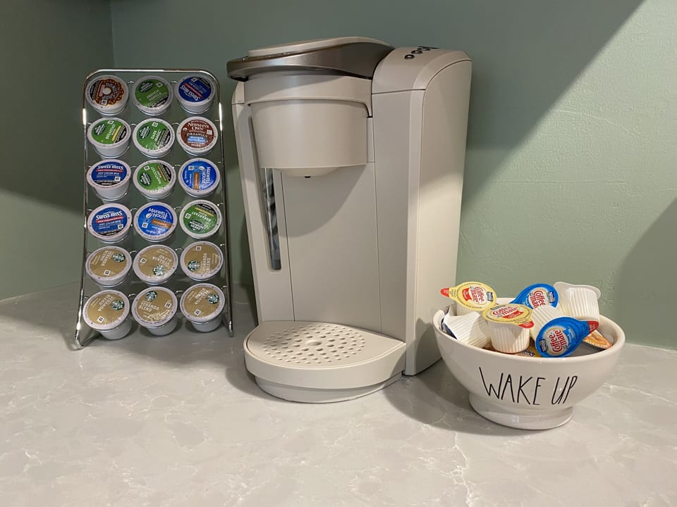 Keurig with Kpods and flavored creamers. We also have a variety of teas.