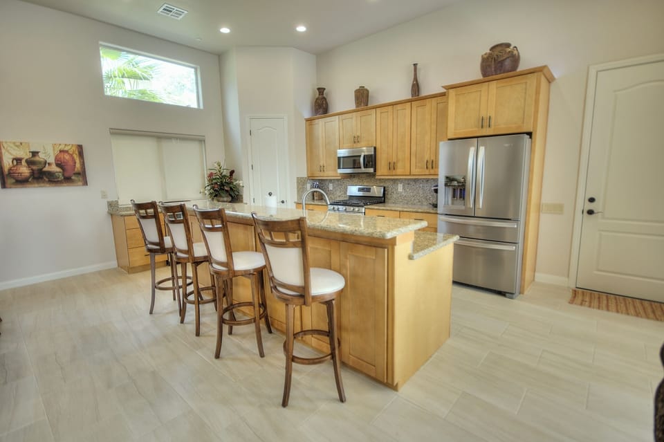Breakfast bar seats 4