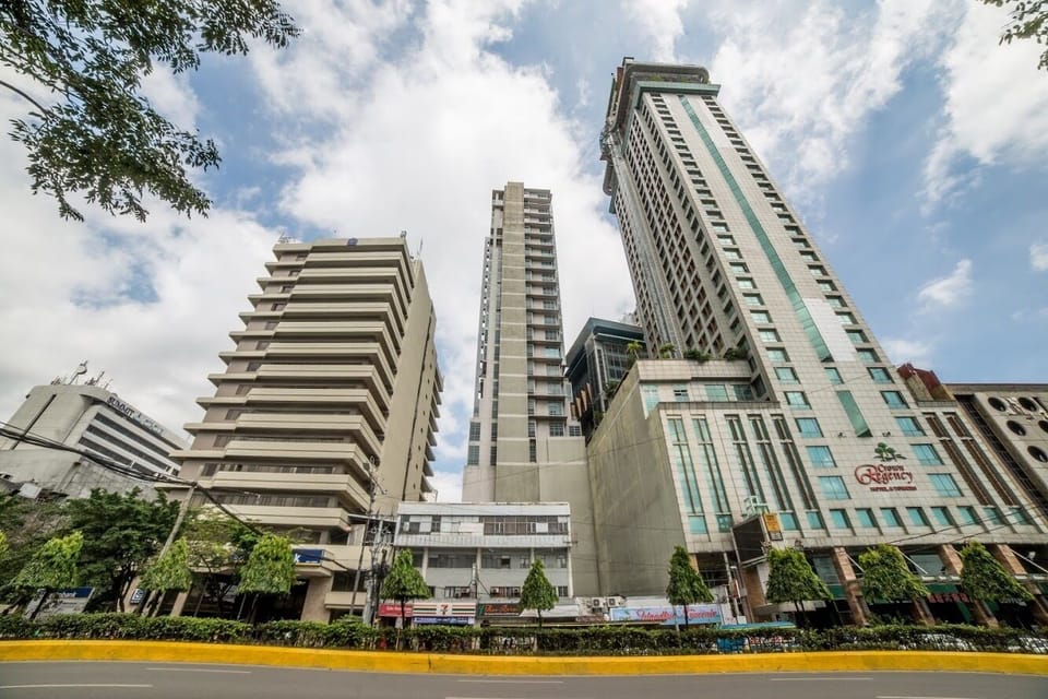 Ultima Residence Bldg.