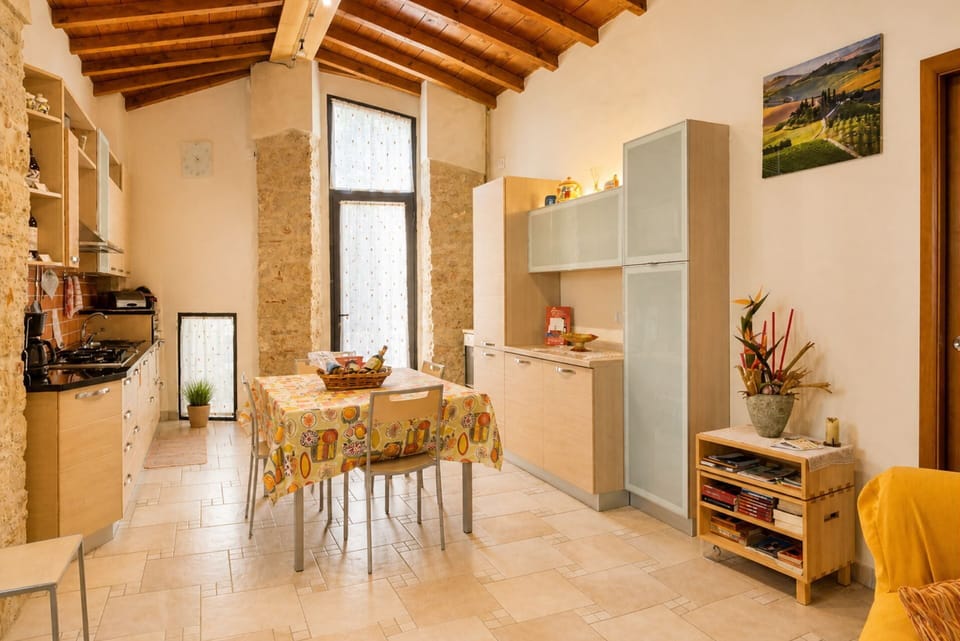 Furniture, Interior Design, Flooring, Wall, Wood, Floor, Ceiling, Table, Room, Lighting