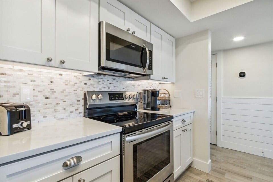 Fully Equipped Kitchen for Your Convenience