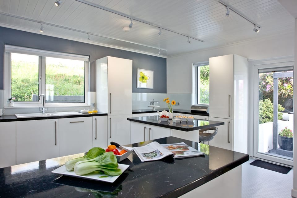 Kitchen Island, Work Surface-Spindrift