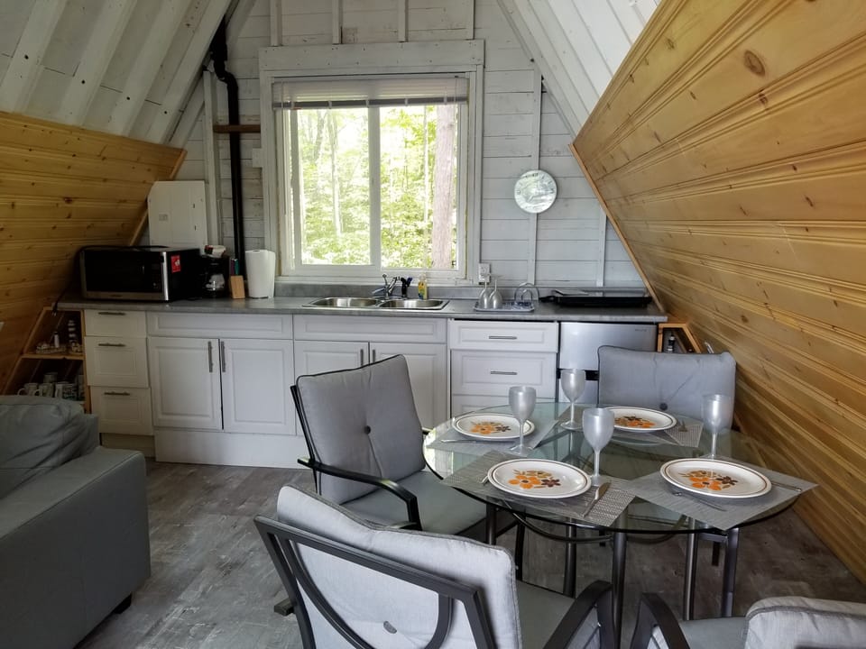 Kitchen set for fine dining!
