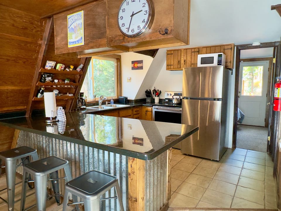 Seating for three at the breakfast bar