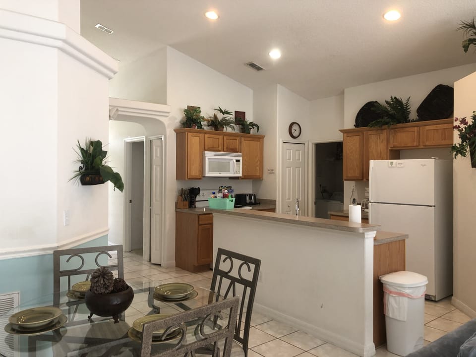 Open plan kitchen diner, plenty of room for all the family! 