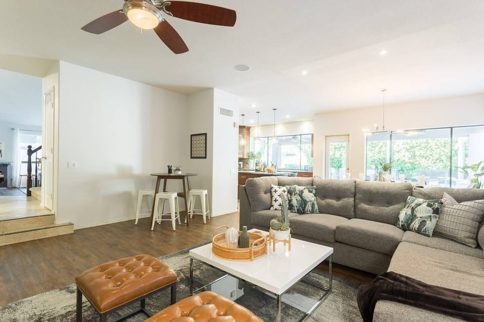 Bartop table with barstools. in 2nd living room.