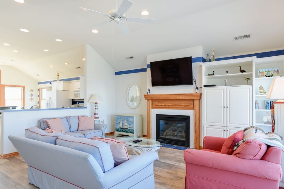 GR2234: Dare to Relax | Top Level Living