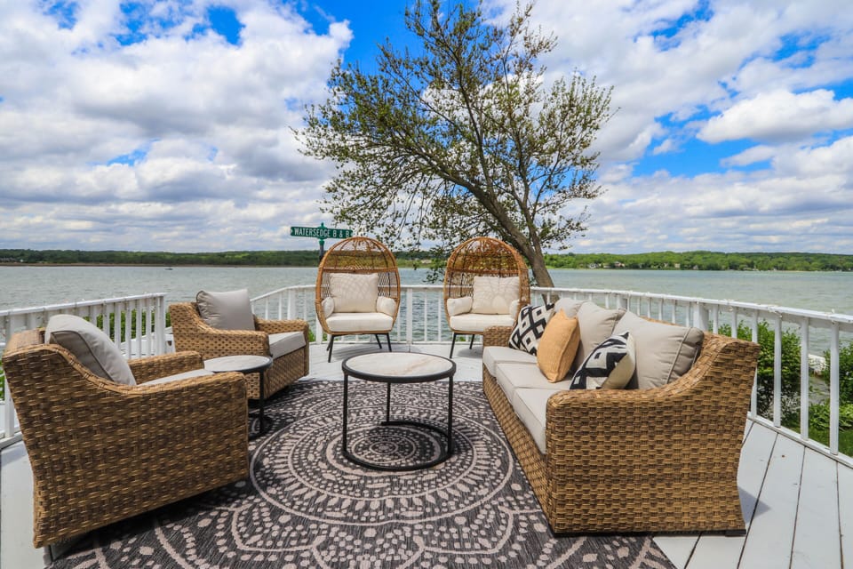 Spectacular lake views can be enjoyed inside and outside this home.