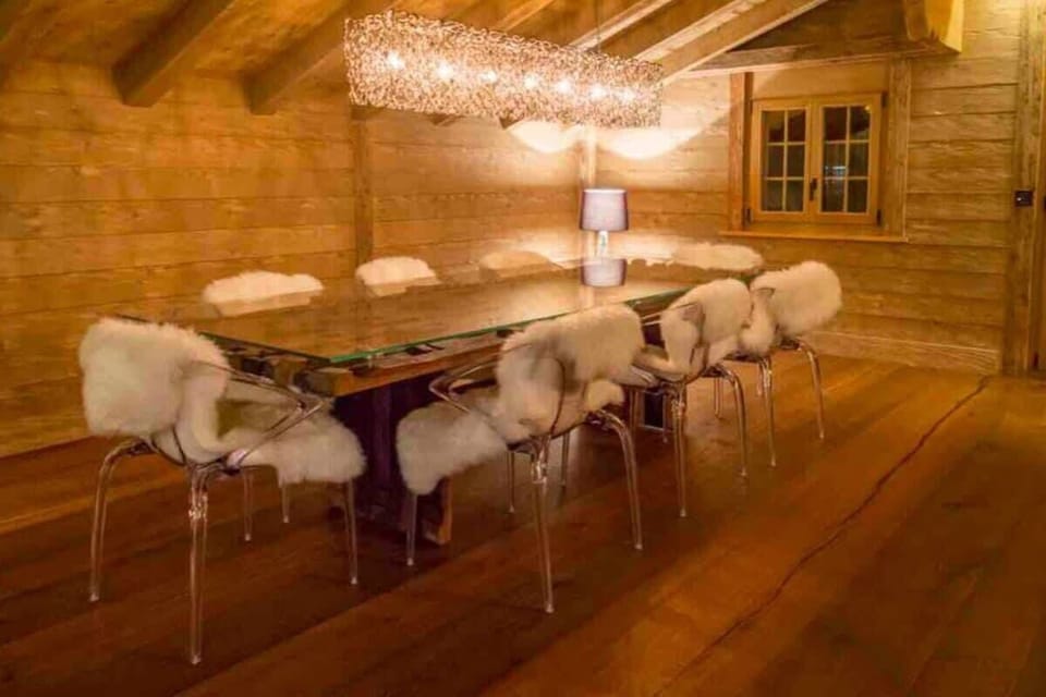 dinning table 