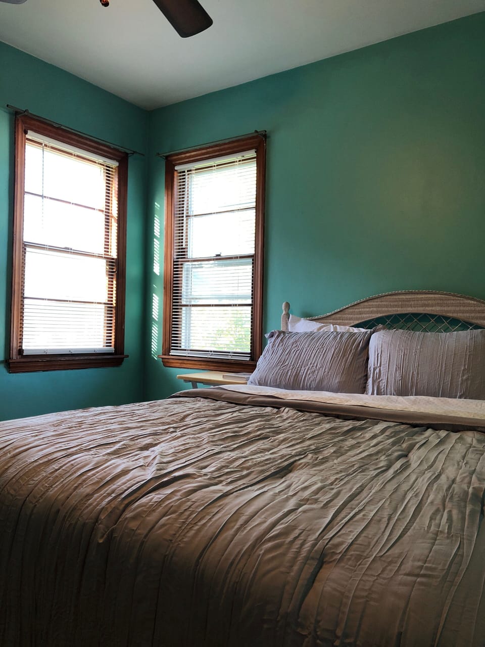 Queen bed