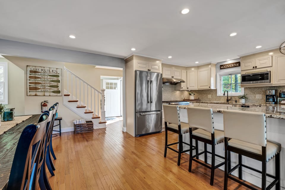 Open plan with Dining Table with seating for 8