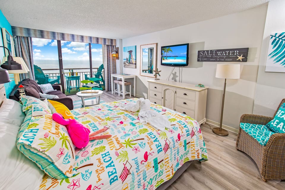 Beautiful Beachfront Condo
