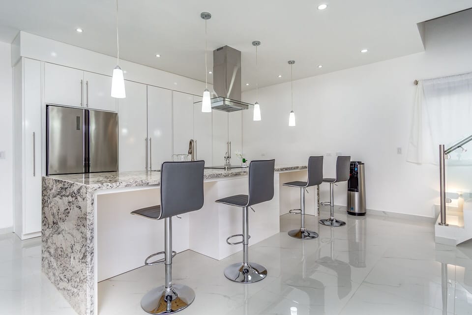 kitchen bar