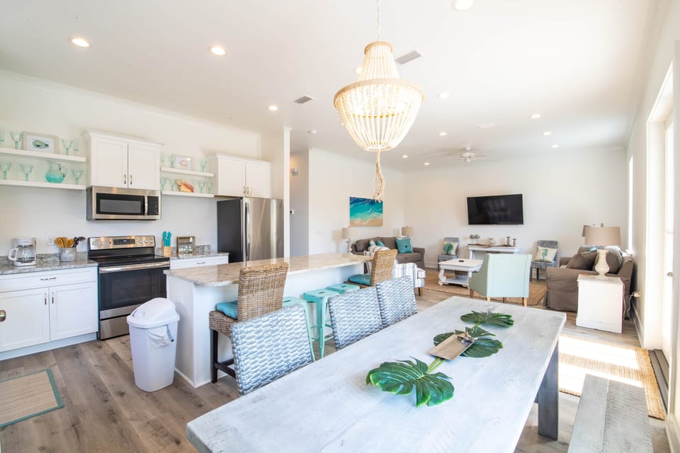 Free flowing chefs kitchen, dining, and living space. Wonderful for entertaining and family gatherings!