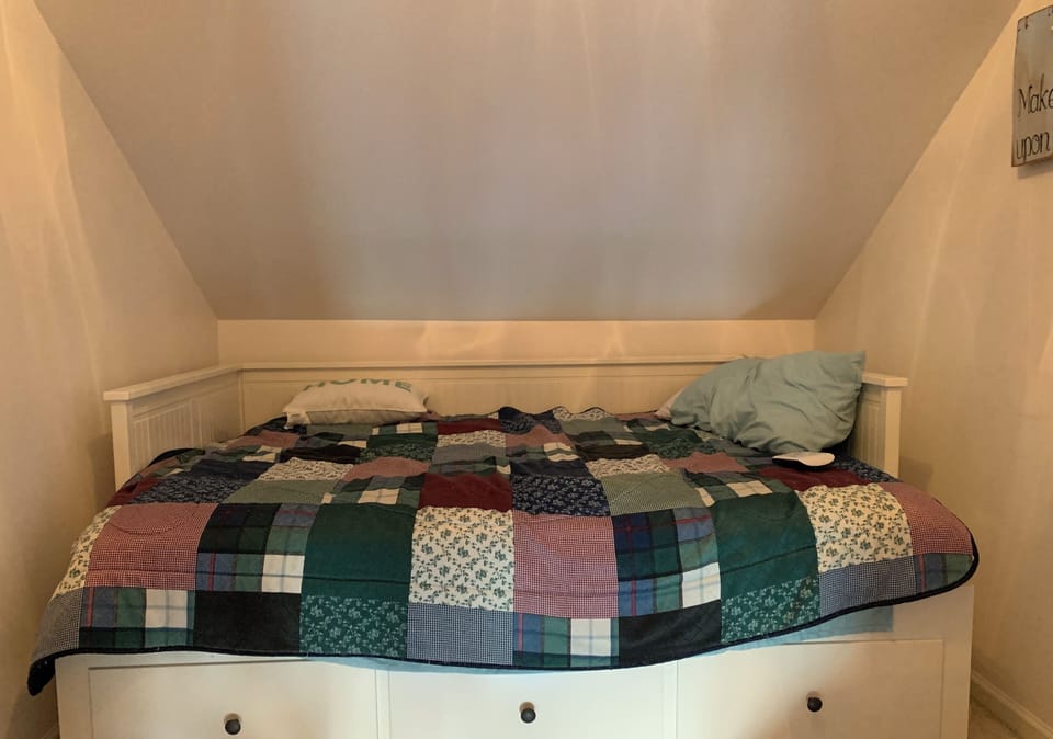 Loft- Full bed