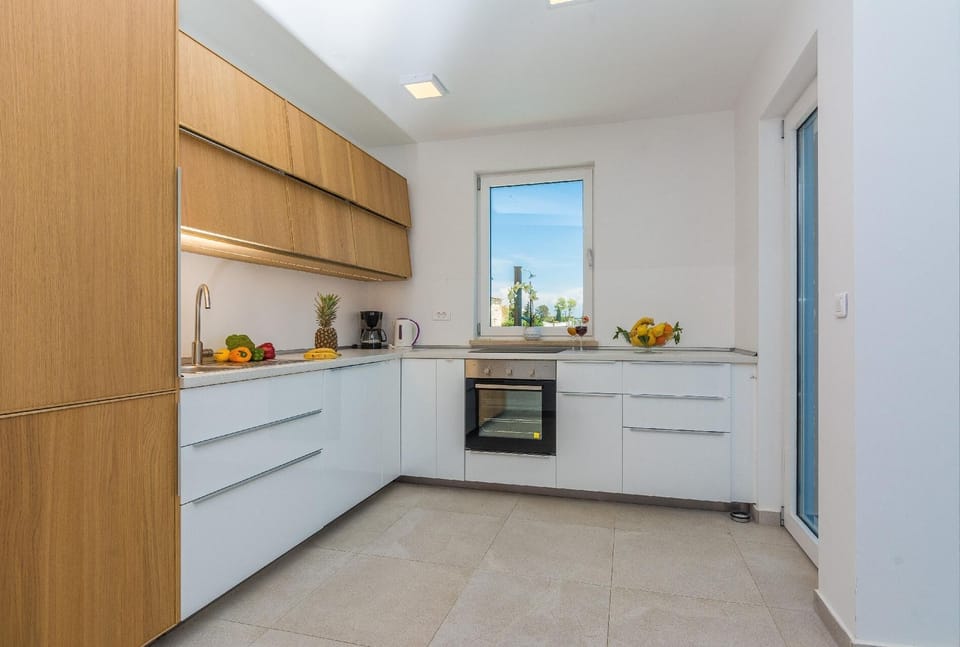 Kitchen area