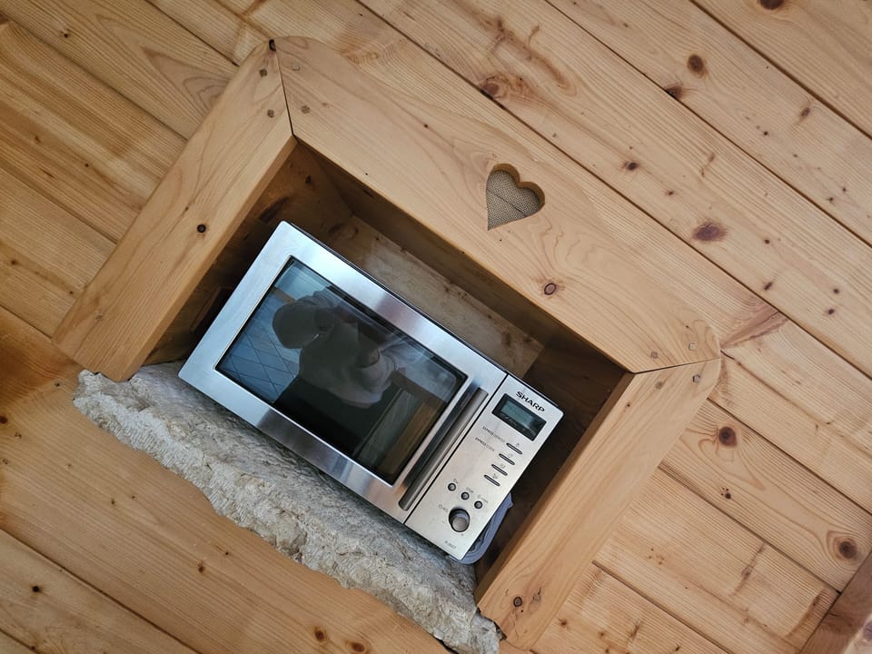 Microwave