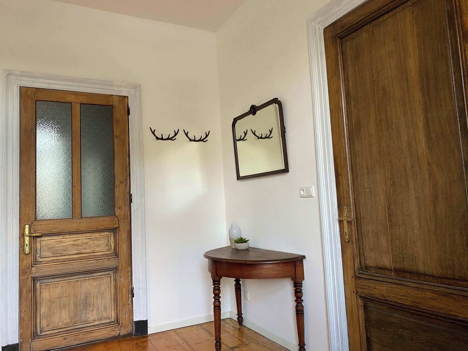 Living room 2