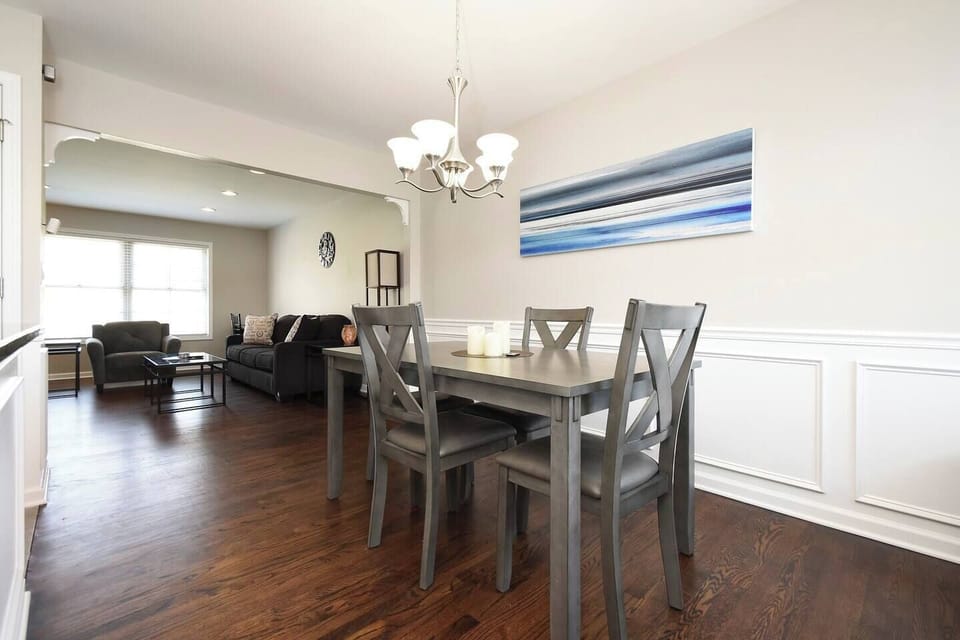 Amazing full renovated condo with high end finishings