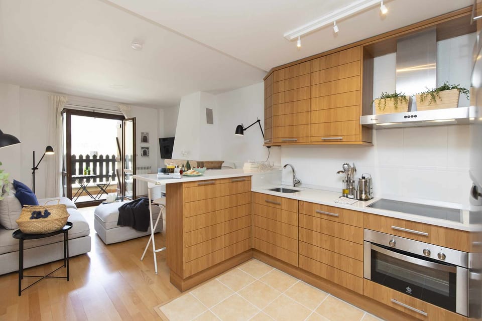 Balcony/Terrace,Kitchen or kitchenette,Living room