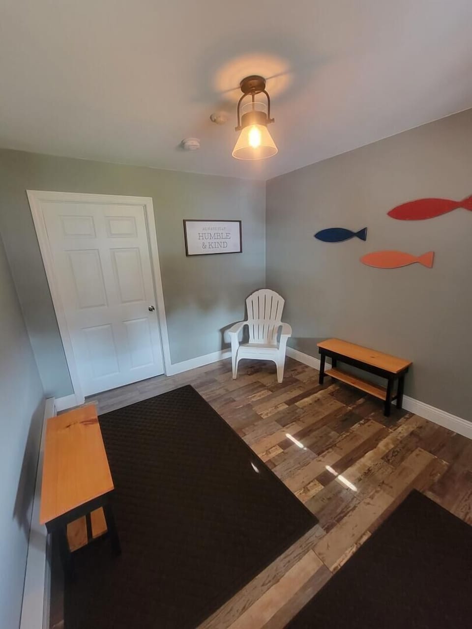 Interior of entranceway, goes into the basement level