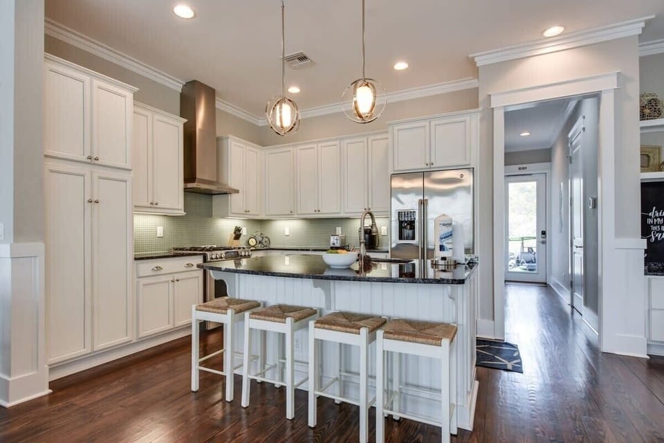 Perfect for Entertaining! 