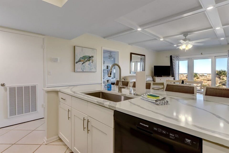 Nice Large Sink in Kitchen