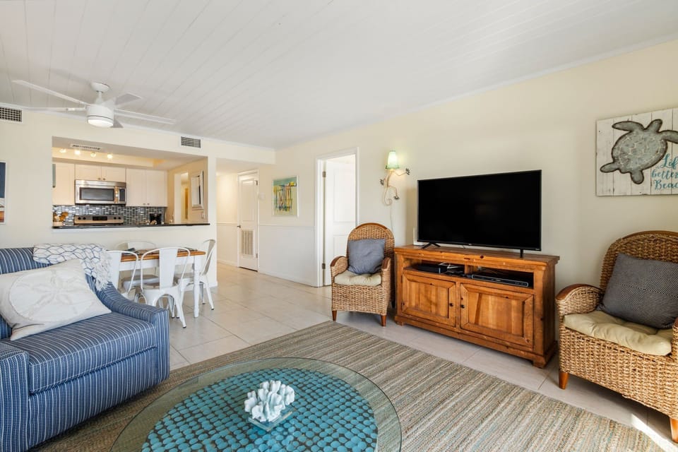 Looking from Living Room towards Kitchen