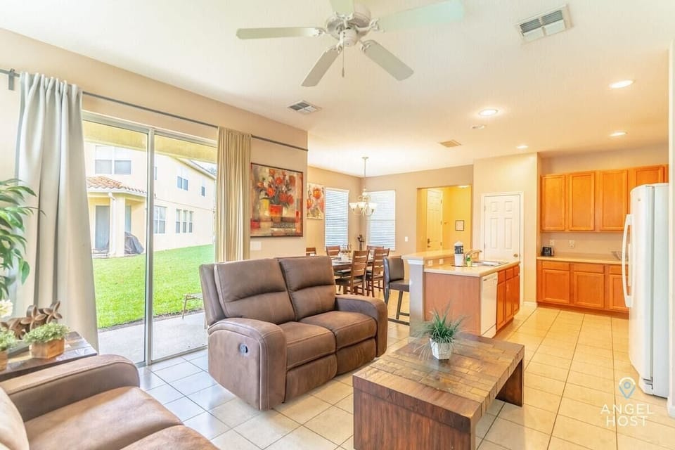 Imagine spending quality family time in the beautiful space!