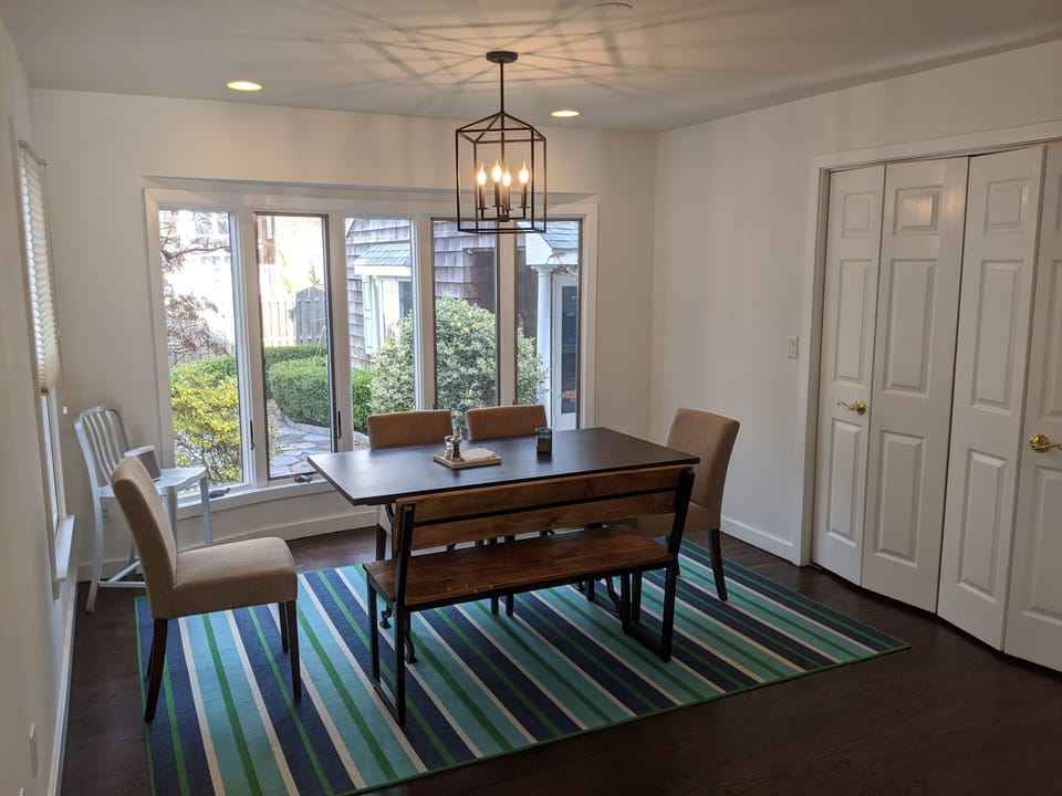 Kitchen Table Area
