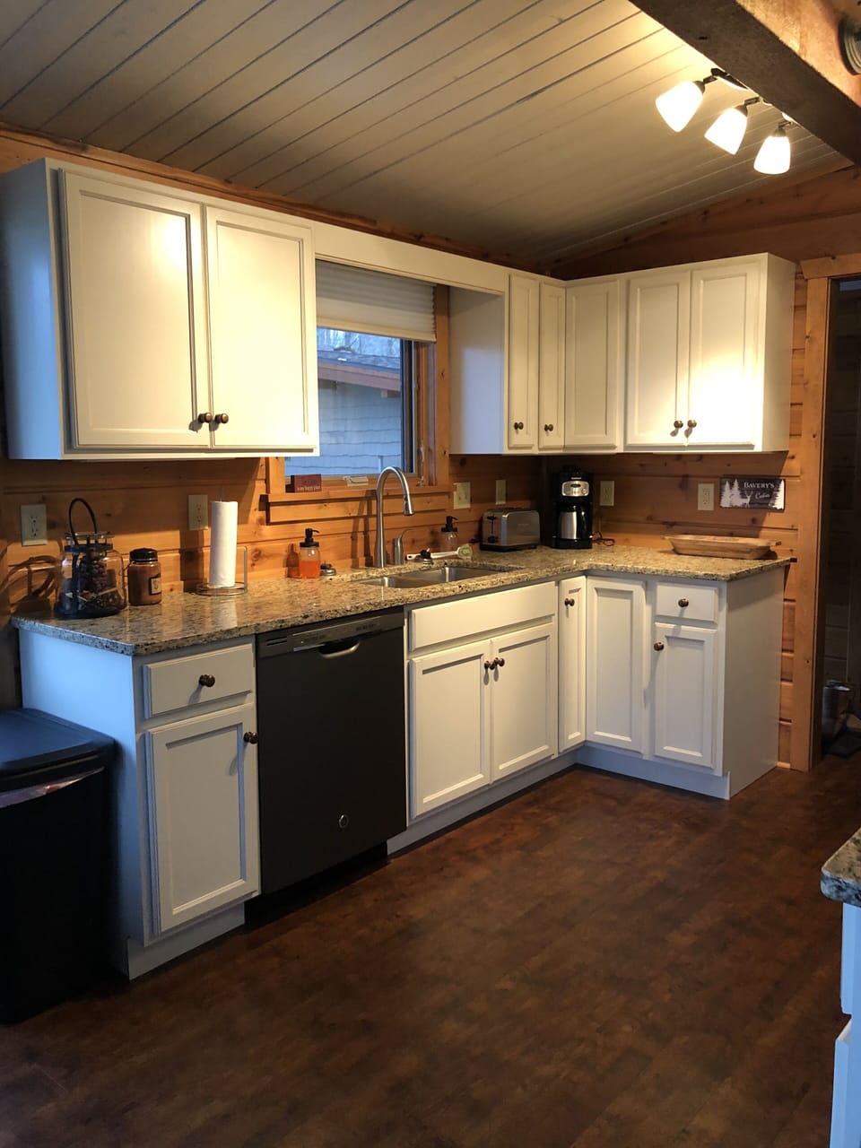 Fully stocked kitchen
