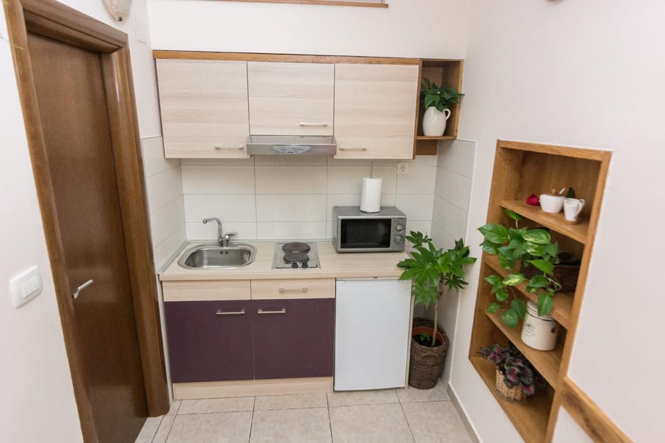 Kitchen area