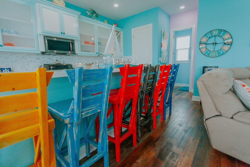 Plenty of seating for everyone!