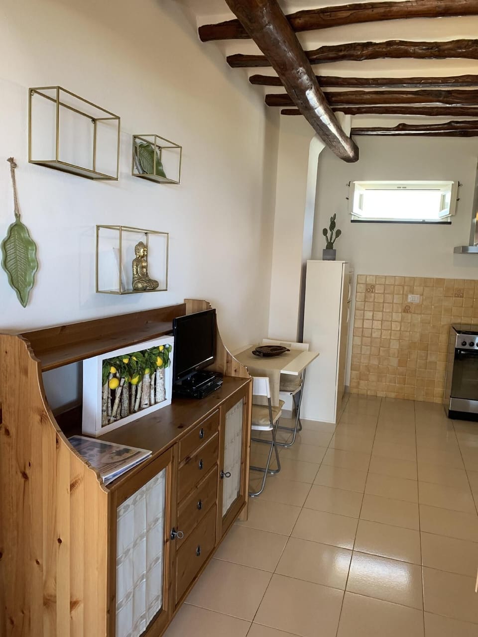 Kitchen area