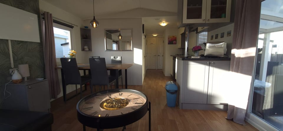 dining room of RBR 662 - Beach Resort Kamperland