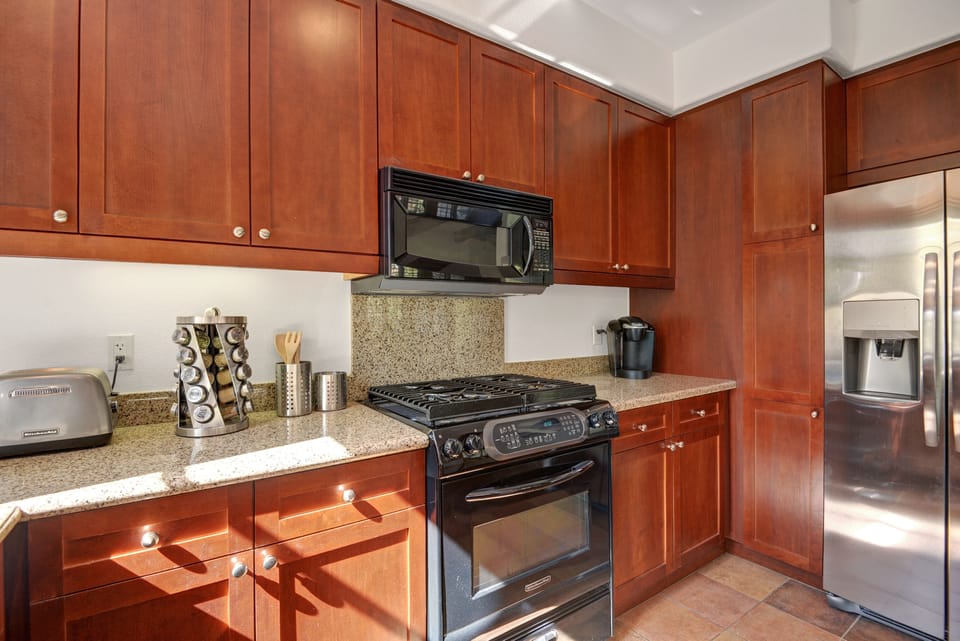 Fully-equipped kitchen.