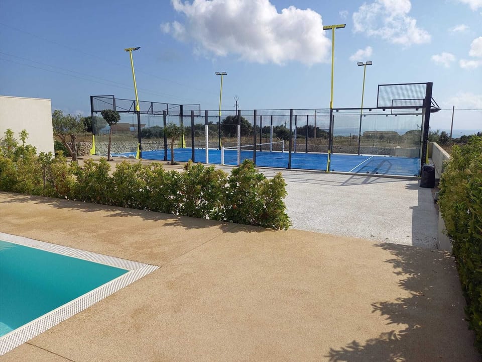 Sport court
